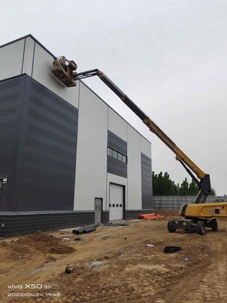 洛陽廠房升降機高空作業施工